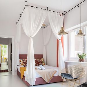 Appartement met Twee Kamers